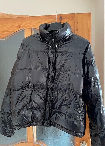 Bershka Mont