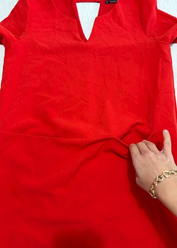 Kırmızı Süet V-Yaka elbise - Görsel 4