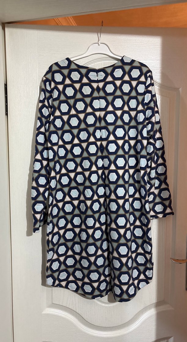 Mavi Desenli Uzun Kollu Midi Tunik - Görsel 4