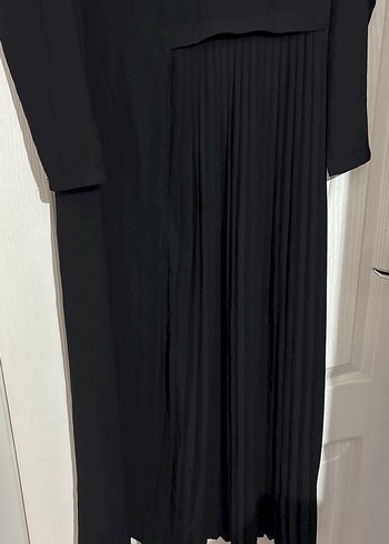 Uzun Kollu Piliseli Siyah Ofis Elbisesi - Görsel 3