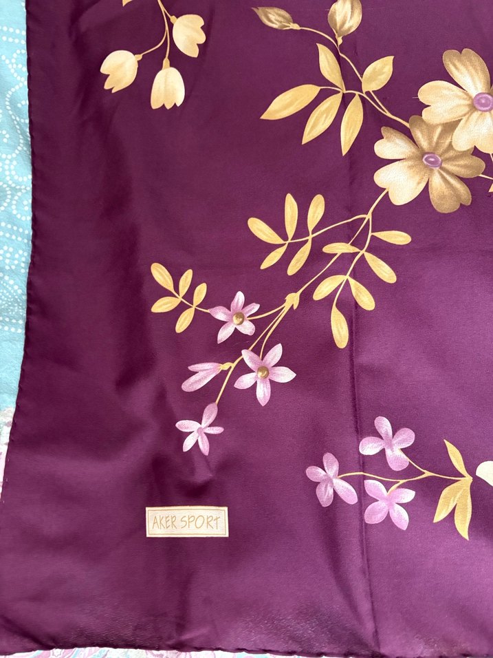 Mor Çiçek Desenli İpek Fular - Görsel 3