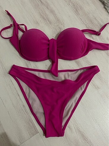 Diğer Bikini
