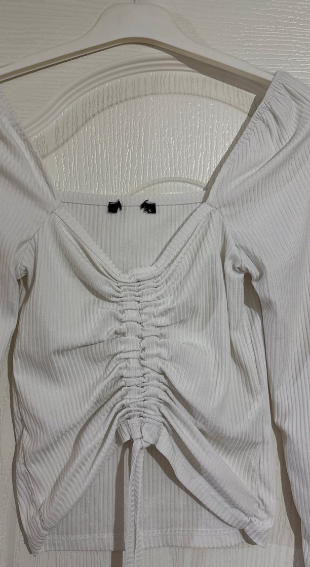 Beyaz Büzgülü Uzun Kollu Kadın Bluz - Görsel 2