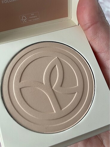 Beden Renk Yves rocher pudra