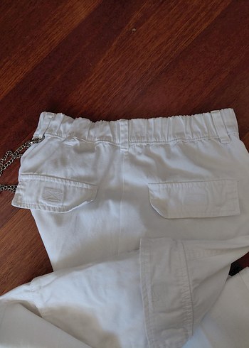 Beyaz Kemerli Bol Kesim Kadın Pantolon - Görsel 6