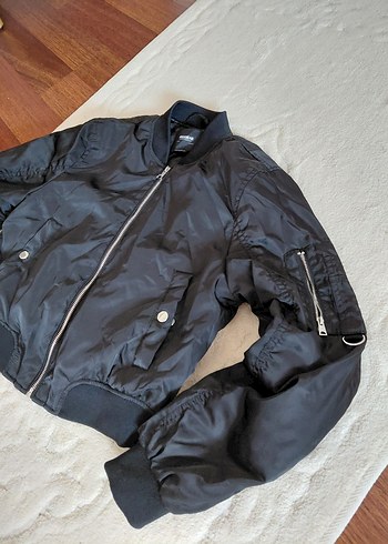 s Beden Düğmeli Siyah Kadın Bomber Ceket