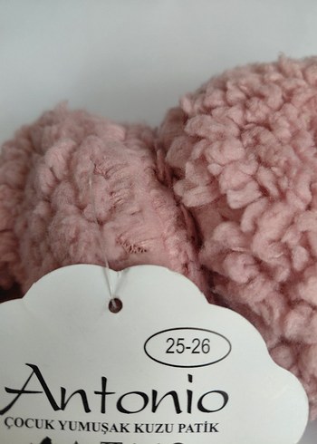 Kızlar için Pembe Örgü Nakışlı Sıcak Terlik - Görsel 2