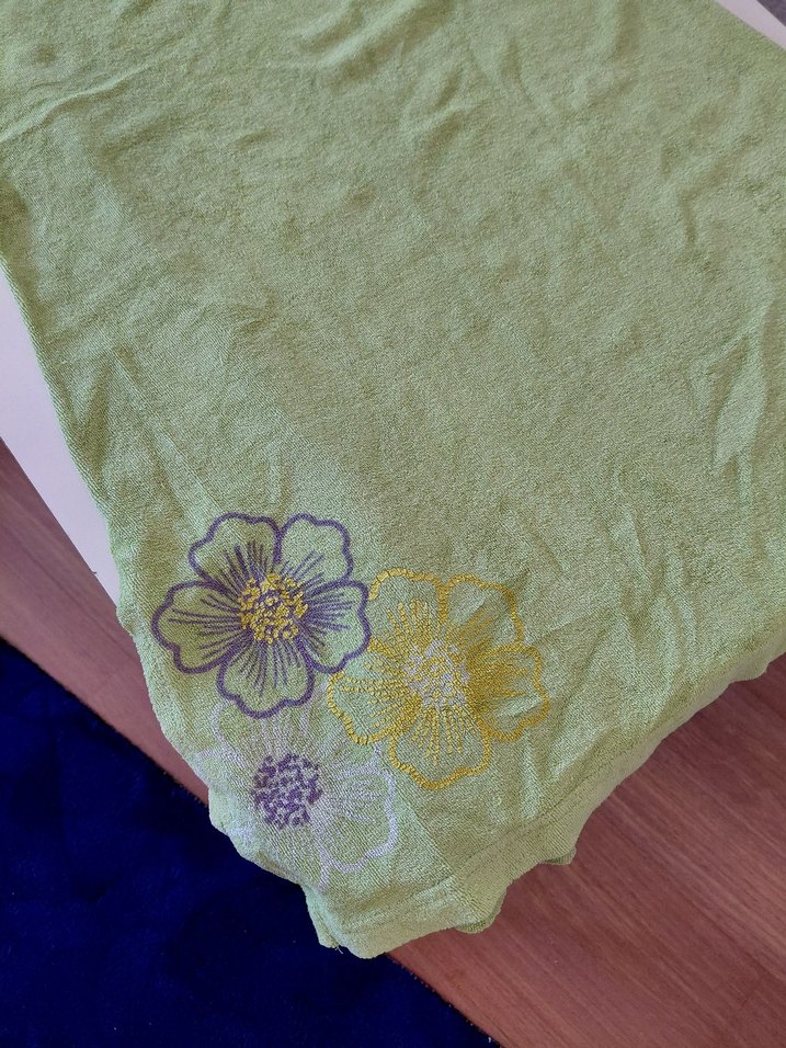 Yeşil Desenli plaj elbisesi - Görsel 3