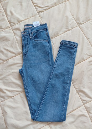 Levis Mavi Denim Slim Fit Jean