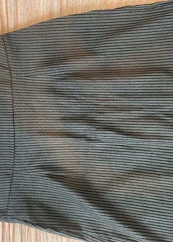 38 Beden Haki yeşil fermuarlı mini etek