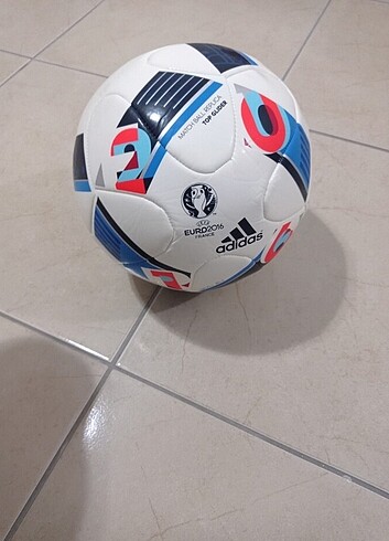EURO 2016 futbol topu