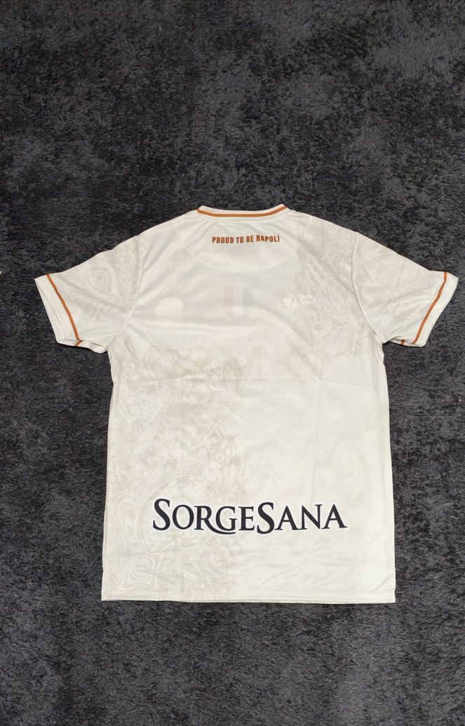 NAPOLİ YENİ SEZON FORMASI - Görsel 2