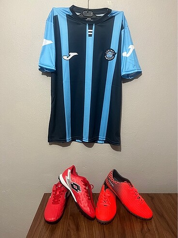 Adana Demirspor İç saha Forması