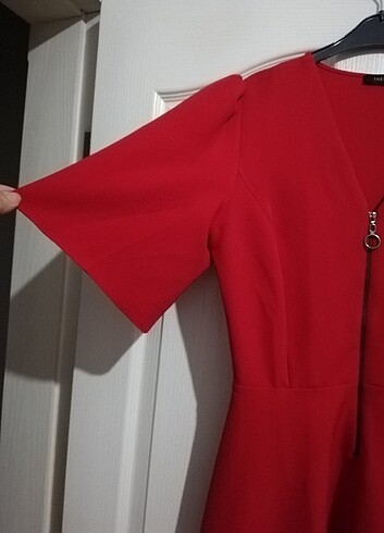 38 Beden Kırmızı kısa elbise 