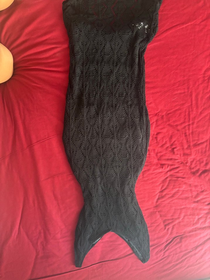 Siyah V Yakalı Örgü Uzun Kadın Elbise - Görsel 4