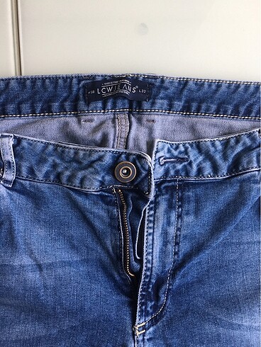 38 Beden mavi Renk Erkek kot pantolon?