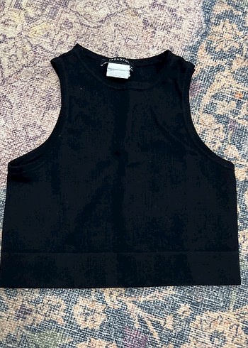 xs Beden Siyah Yüksek Yakalı Kolsuz Crop Top