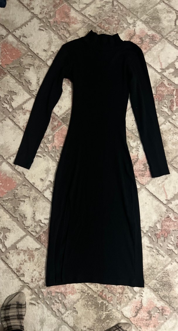 Klasik Şıklık Siyah Uzun Kollu Uzun Elbise ön  yırtmaçlı - Görsel 3