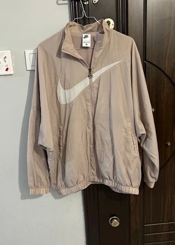 Nike Bej Rahat Kesim bayan yağmurluk orjinal - Görsel 3