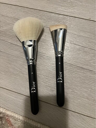 Dior makyaj firca 2 sının fıyatıdır