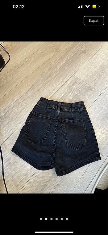 Bershka kot kısa