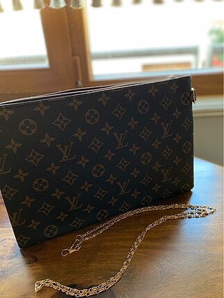 Louis Vuitton clutch