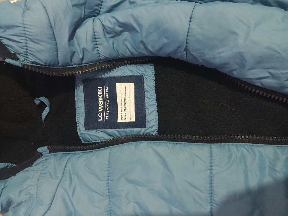 Gri Kapüşonlu mont - Görsel 2