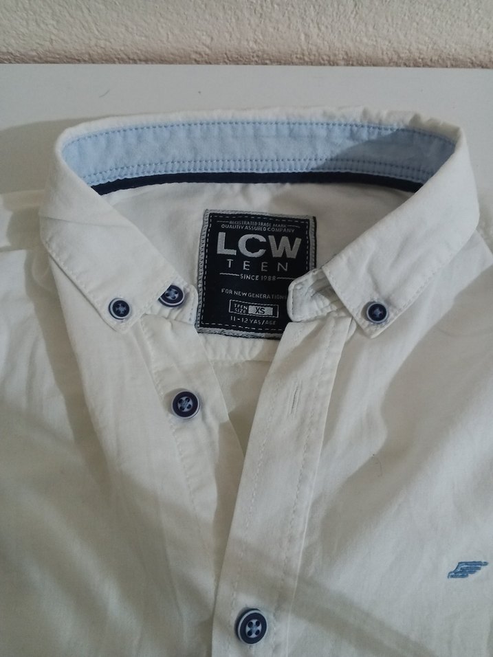 Erkek Beyaz Mavi Kısa Kollu Gömlek - Görsel 2