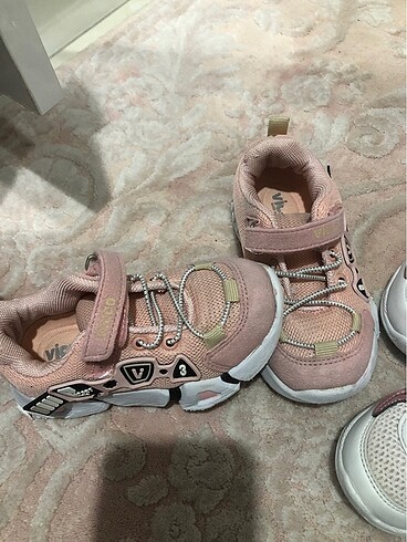 Vicco Kız bebek ayakkabısı