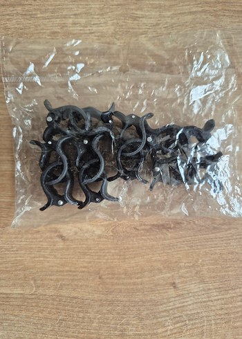 siyah plastik mandal toka - Görsel 5