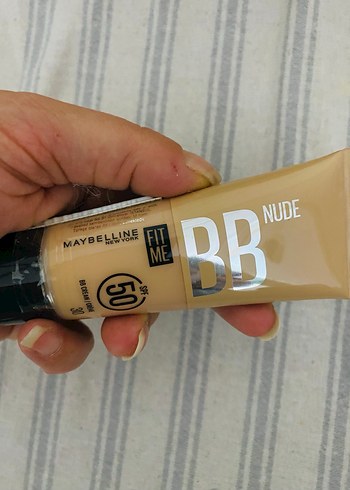 Maybelline Fit Me Nude BB Krem SPF 50 Beige - Görsel 2