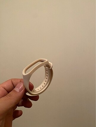 Mi band 3 mi band 4 silikon kordon kırık beyaz