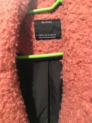 Bershka Gülkurusu Kaban