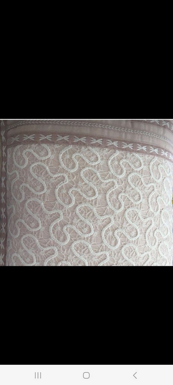 Nakışlı Beyaz Pastel Yatak Örtüsü - Görsel 4