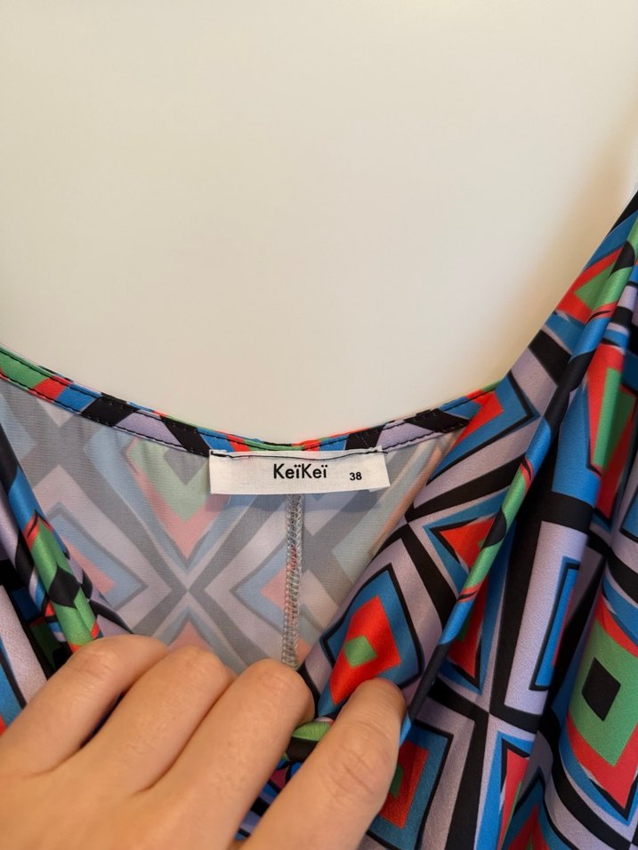 Renkli Drapeli Askılı Kısa Elbise - Görsel 3