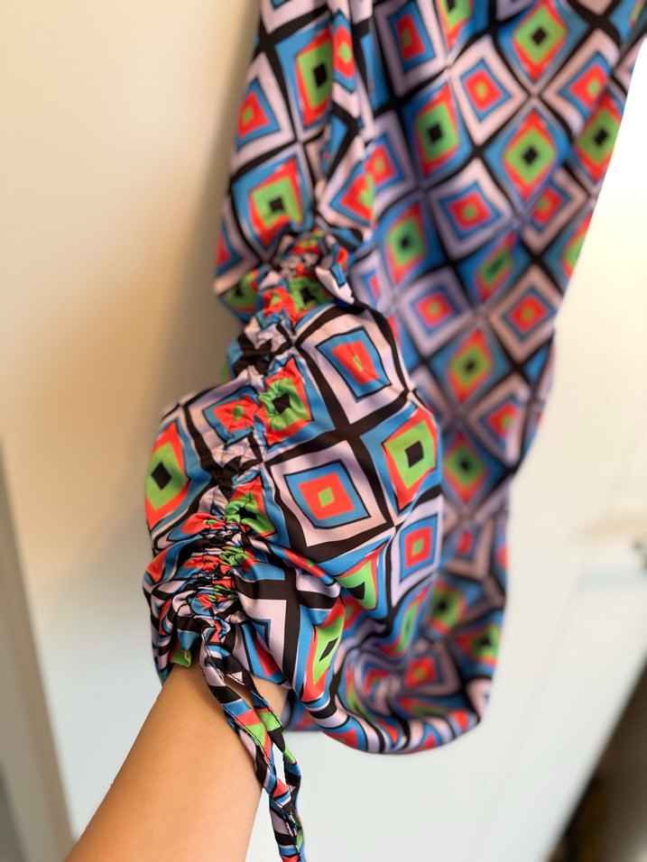 Renkli Drapeli Askılı Kısa Elbise - Görsel 4