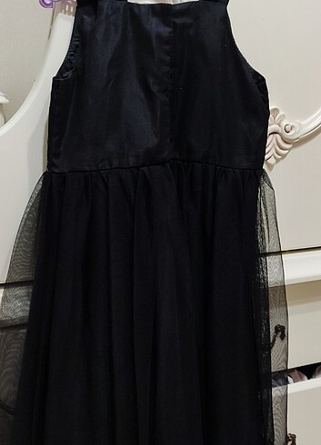 7 Yaş Beden siyah Renk H&M marka elbise