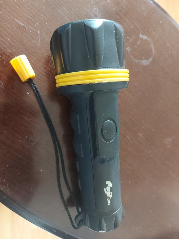 Siyah Renkli balıkadam El Feneri - Görsel 4