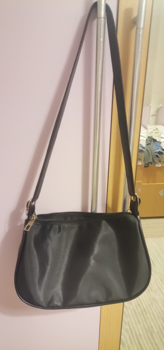 Zincirli Omuz Çantası - Görsel 3