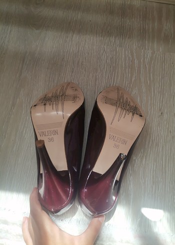 Rugan bordo topuklu ayakkabı - Görsel 5