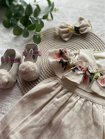 LC Waikiki Kız Bebek çiçekli bayramlık elbise banadana set