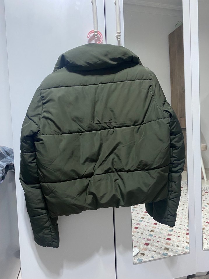 Haki Renk Fermuarlı Kadın Mont - Görsel 4