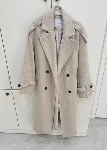 Bej Çift Düğmeli Kaban bershka