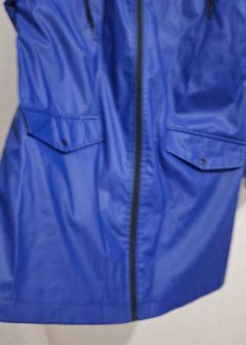 Mavi Midi Kadın Yağmurluk, Bel Detaylı - Görsel 4