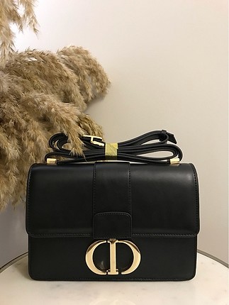 #christiandior