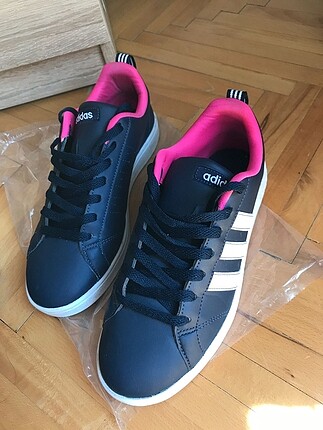 Adidas ayakkabı