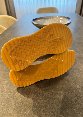 Zara Spor Ayakkabı - Görsel 4