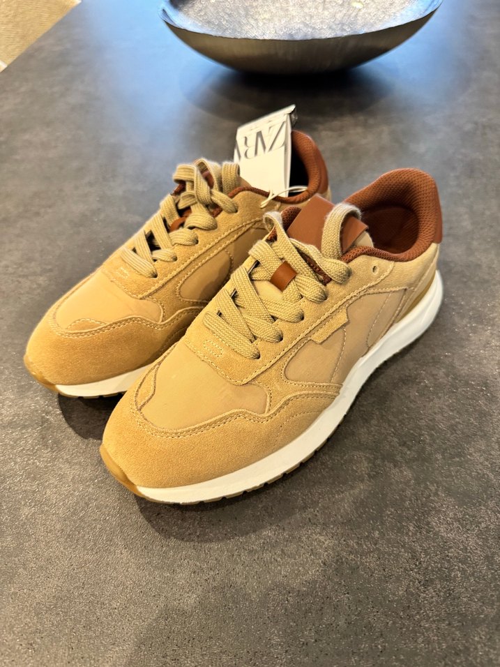 Zara Spor Ayakkabı - Görsel 3