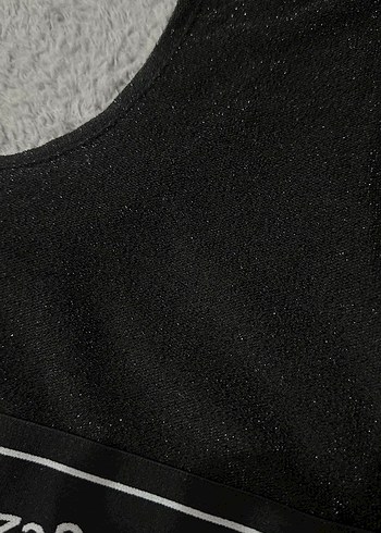 Diğer SagazaStudio Simli Siyah Crop Top