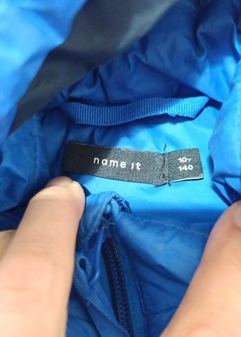 Erkek Çocuk Mavi Kapüşonlu Fermuarlı Mont - Görsel 3